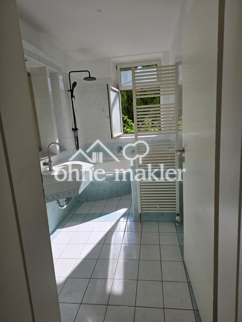 Gemütliche Familienwohnung mit praktischem Schnitt und zentraler Lage - Photo 4