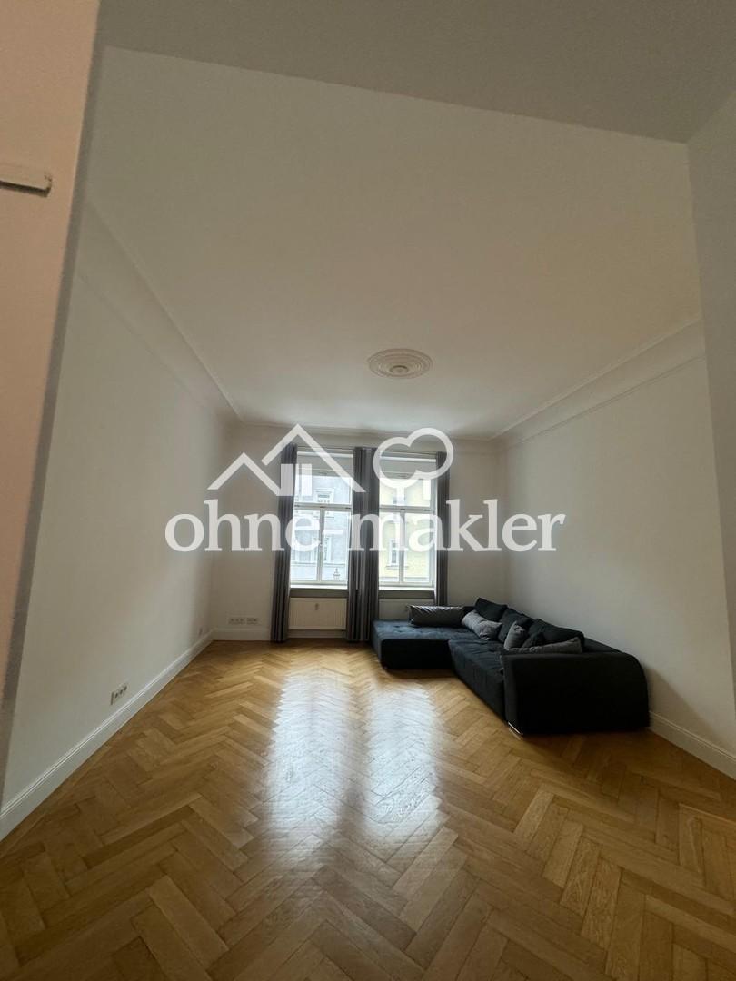 Schöne modernisierte Altbauwohnung im Herzen Schwabings - Teilmöbliert - Photo 1