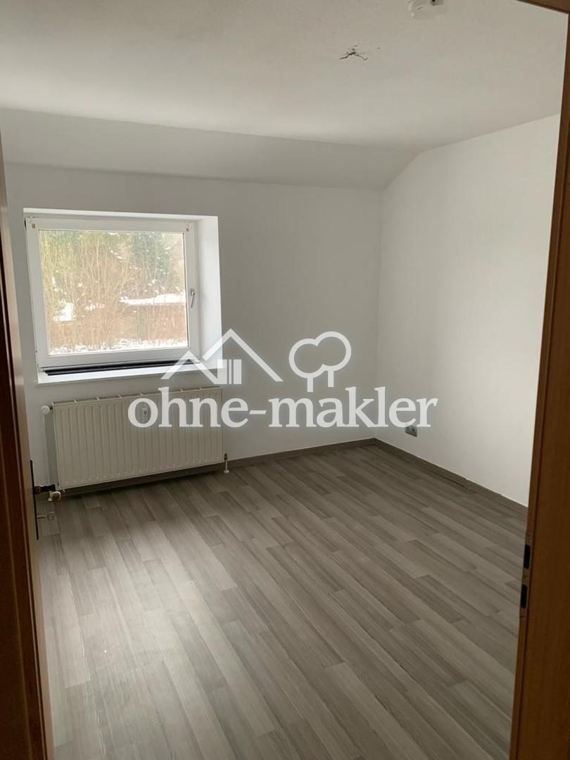 Weddelbrook Große 3 Zimmer Maisonette Wohnung mit Terrasse ab sofort - Photo 3