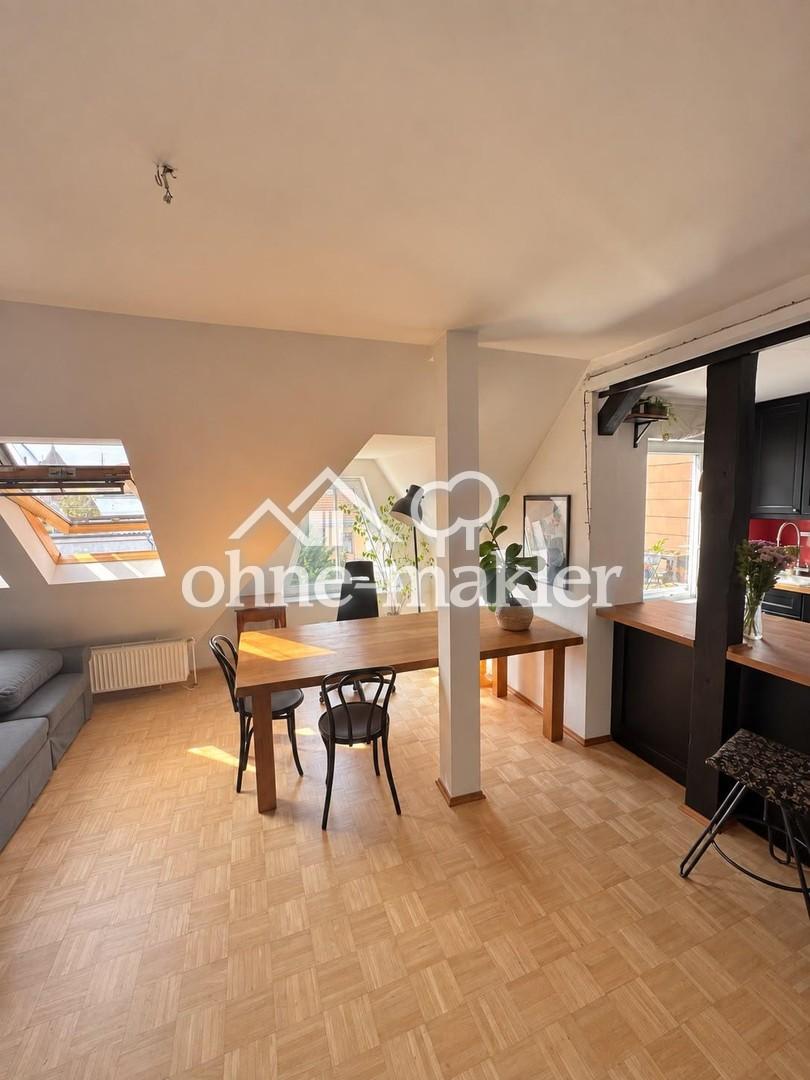 hell & möbliert: 2-Zimmer-Wohnung mit Balkon · 69 m² · befristet - Photo 4