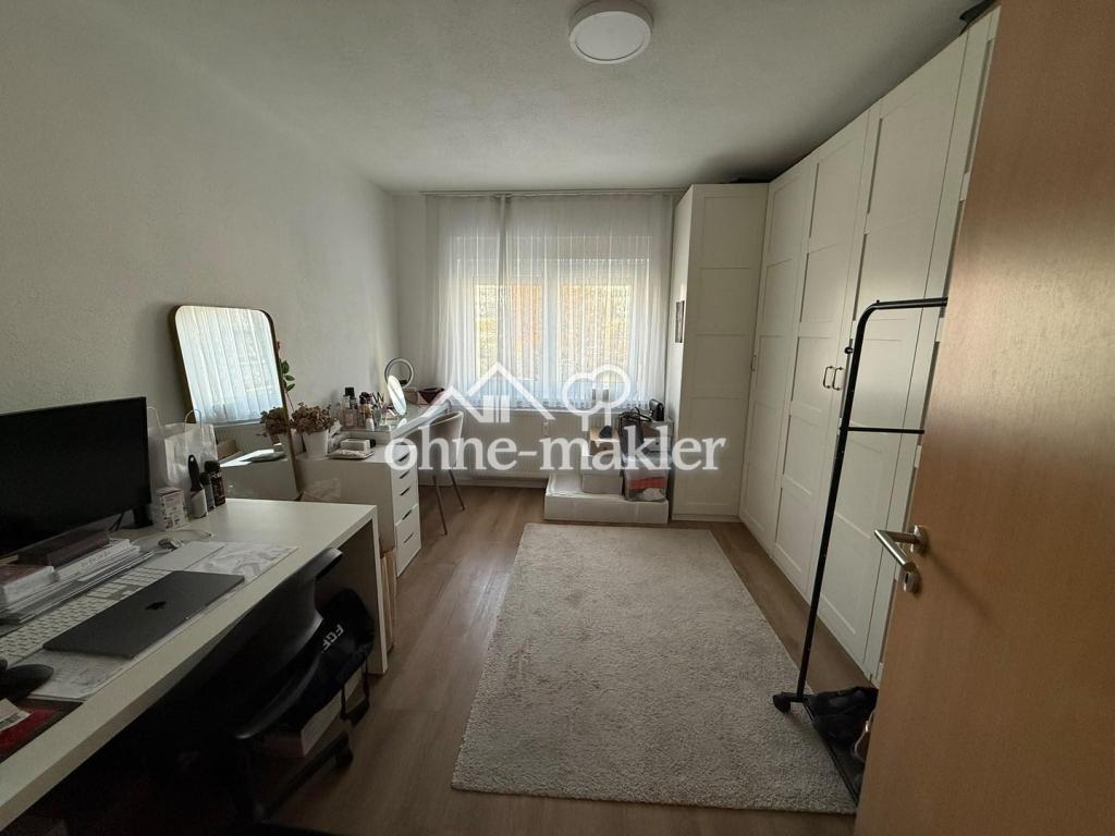 Exklusive 3 - Zimmer-Wohnung in zentraler Lage mit großem Balkon im 1. OG - Photo 4