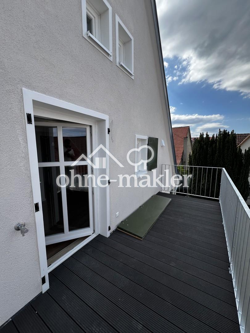 Charmante 2-Zimmer-Wohnung im Denkmalobjekt – 75 m², ab sofort verfügbar - Photo 2