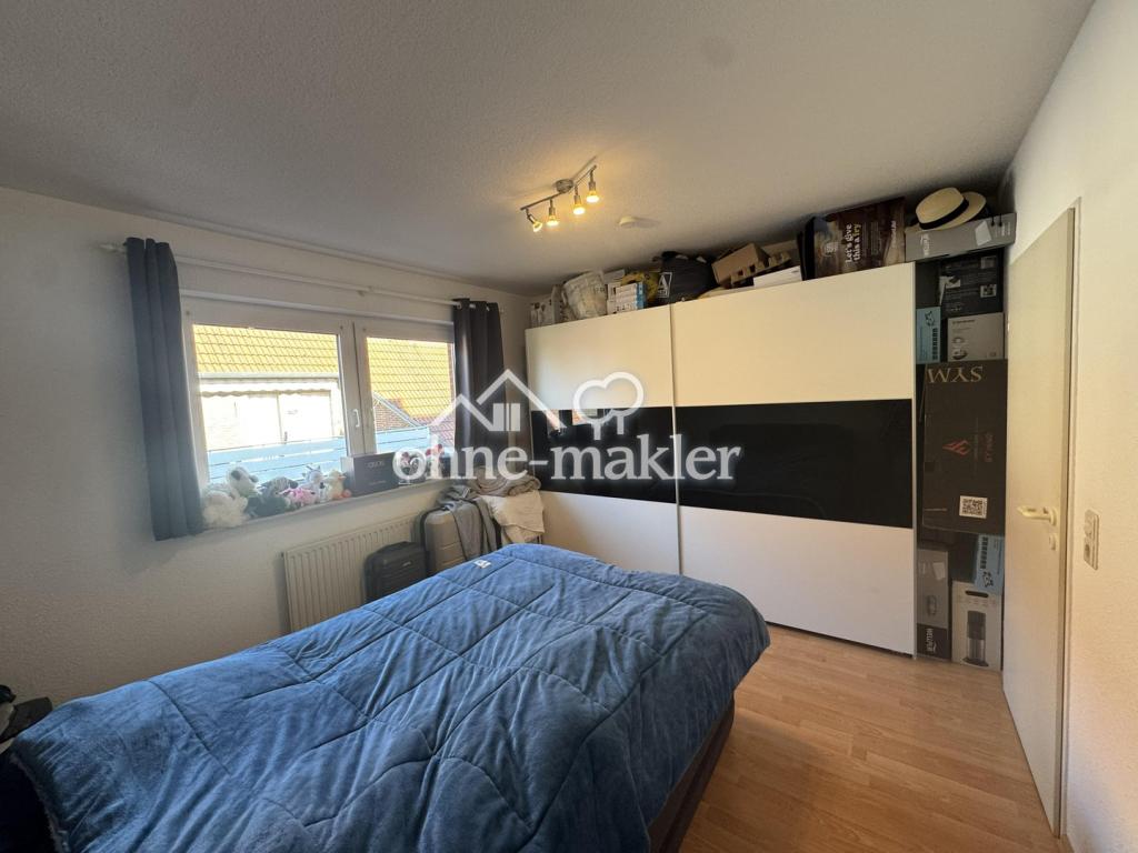 Von Privat, für junge Leute, 3 ZKB, EBK, HWR, Balkon, Kaminofen, Waschtrockner, Carport mit AR - Photo 4