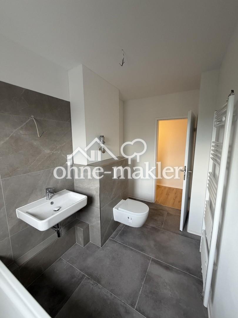 Erstbezug nach Kernsanierung – exklusive 3-Zimmer-Wohnung mit Süd-Loggia - Foto 4