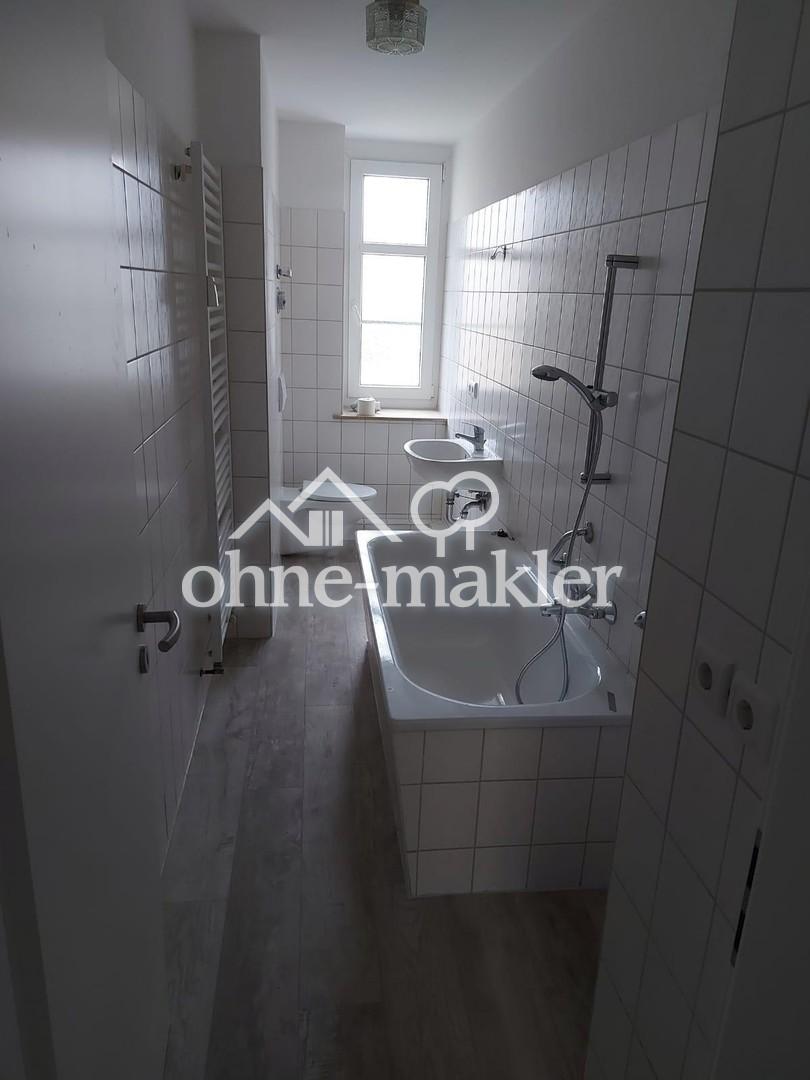 Großzügige 4-Zimmer-Wohnung mit Balkon, Loggia und offenem Wohnbereich in Zwickau - Photo 1