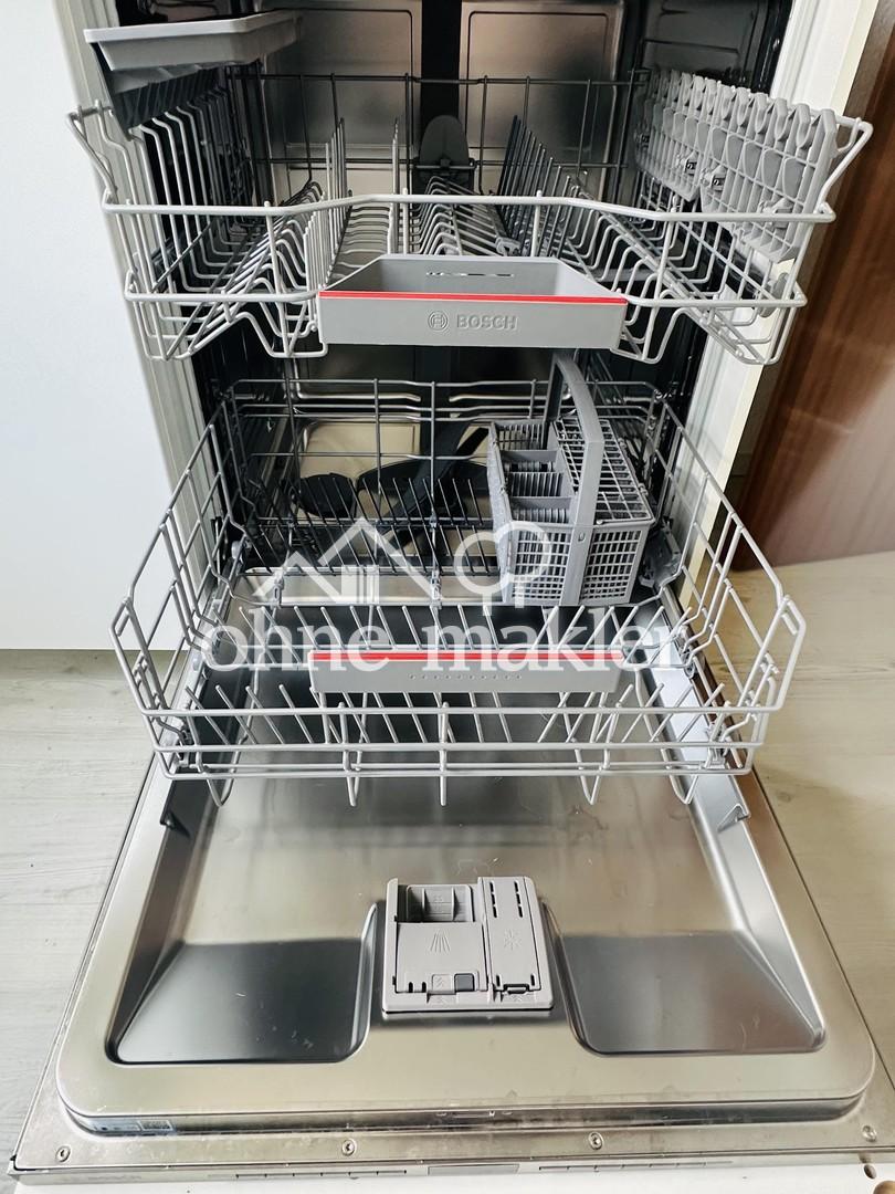 *Aufzug*EBK*Balkon*moderne Heizung* - Foto 3