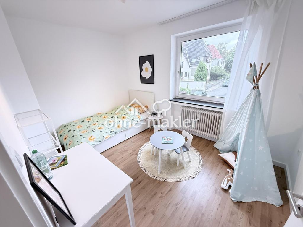 Helle 3-Zimmer-Wohnung mit Balkon und Einbauküche – ab 01.10. - Photo 3