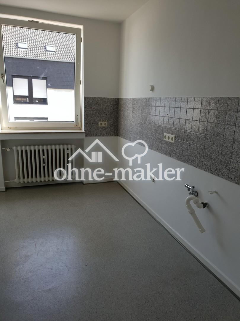 Helle gepflegte Etagenwohnung, großzügiger Schnitt, - Foto 2