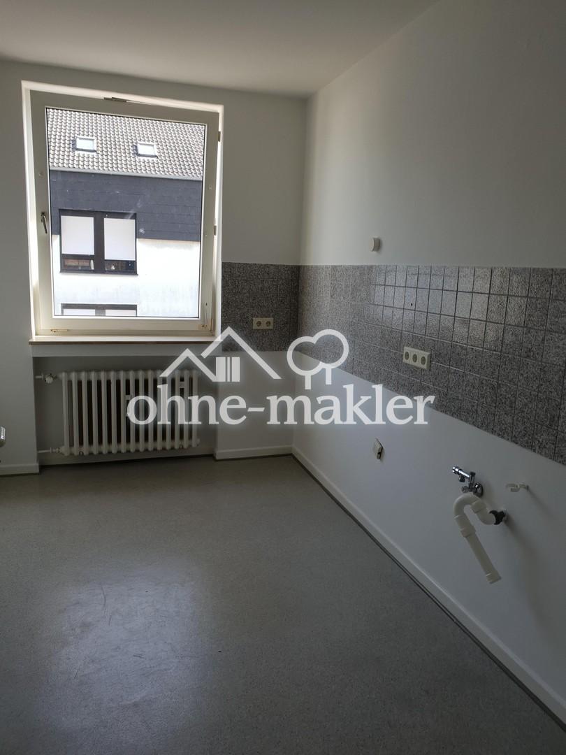 Helle gepflegte Etagenwohnung, großzügiger Schnitt, - Foto 1