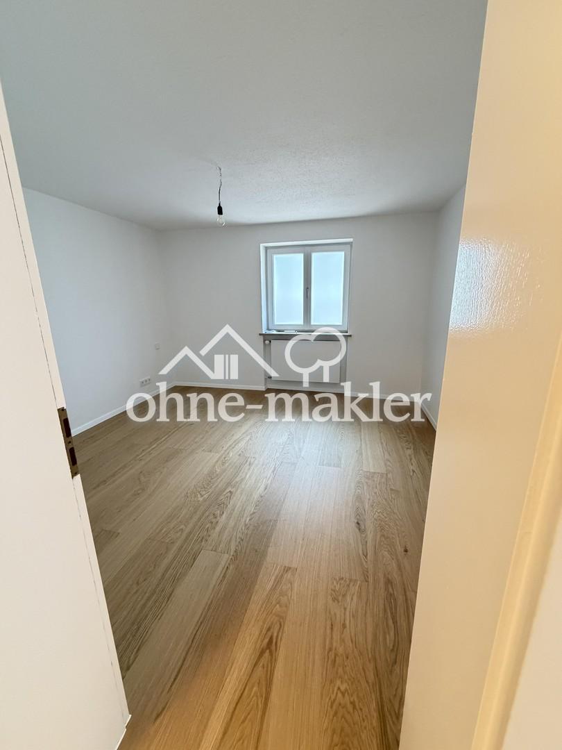 **Erstbezug nach Sanierung** 3-Zimmer-Erdgeschosswohnung mit EBK, sonniger Terrasse und Garage - Foto 4