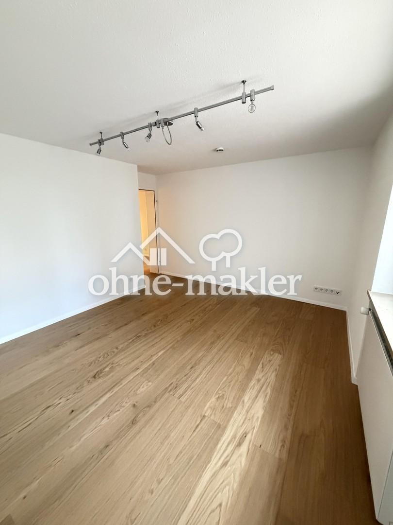 **Erstbezug nach Sanierung** 3-Zimmer-Erdgeschosswohnung mit EBK, sonniger Terrasse und Garage - Foto 3