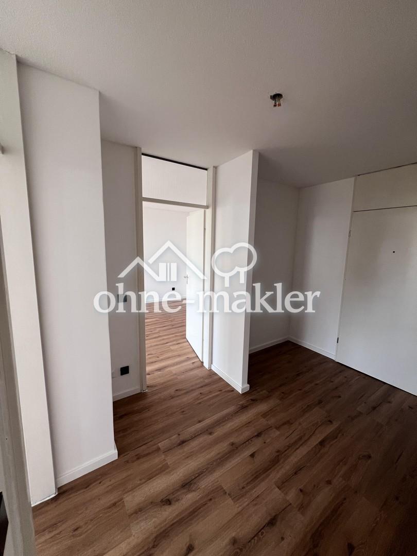 Moderne, vollständig sanierte 2-Zimmer-Wohnung in ruhiger Lage – sofort bezugsfertig - Photo 2