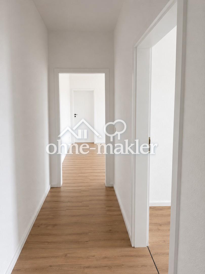 Charmante Altbauwohnung mit neuer Einbauküche in Unikliniknähe - Photo 4