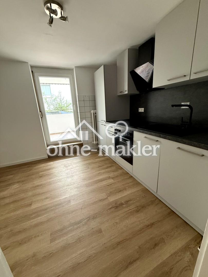 2-Zimmer-Souterrain mit Terrasse, Neuer Einbauküche, Stellplatz - Photo 2
