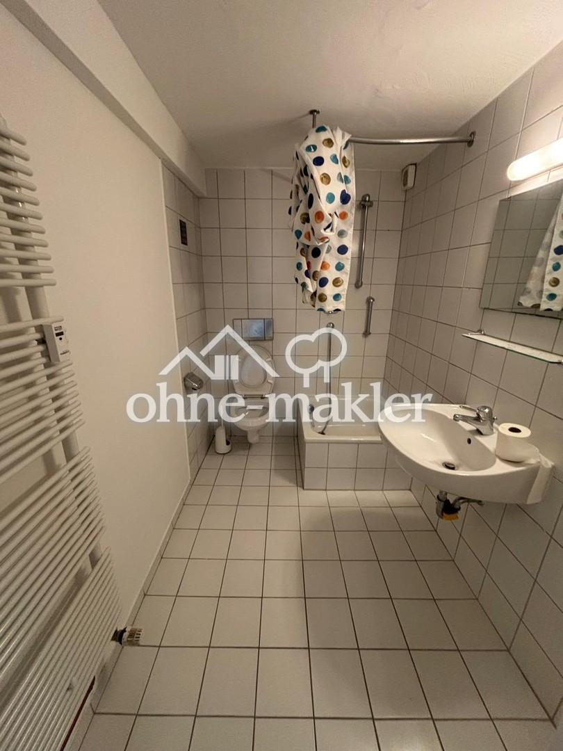 2-Zimmer-Souterrain mit Terrasse, Neuer Einbauküche, Stellplatz - Photo 4