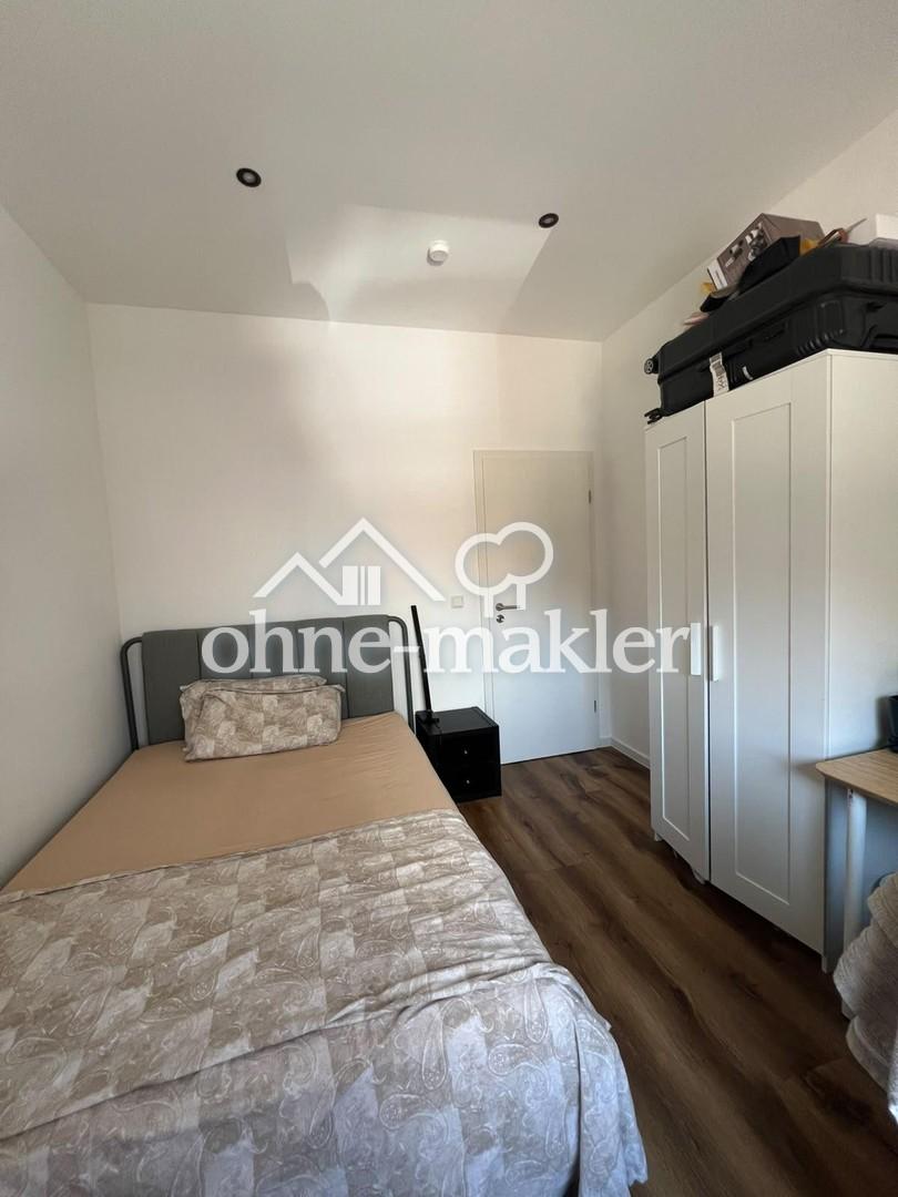 Renoviertes, möbliertes WG-Zimmer in 4er-WG mit Balkon! - Photo 1