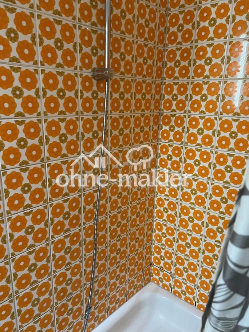 Stadtzentrale,renovierte 2-Zimmer Wohnung, mit neuer Küche, sofort verfügbar - Photo 3