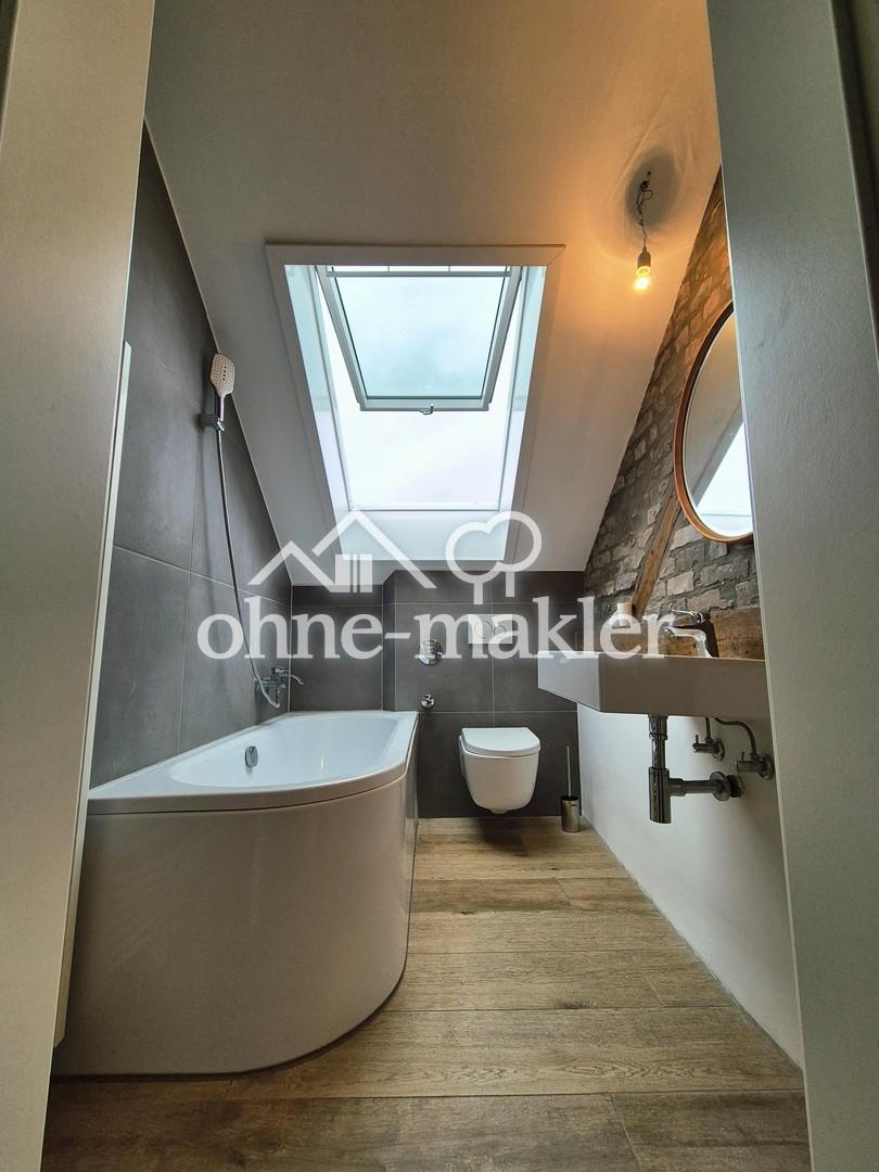 Altbauwohnung hochwertig saniert - Auch als WG geeignet - - Photo 4