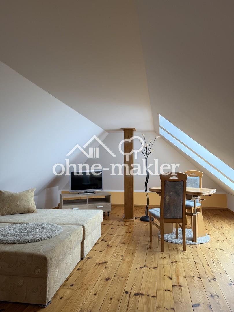 Dachgeschoss in Luckau: 2 Zimmer, viel Licht, plus Spitzboden zum Wohnen - Photo 3