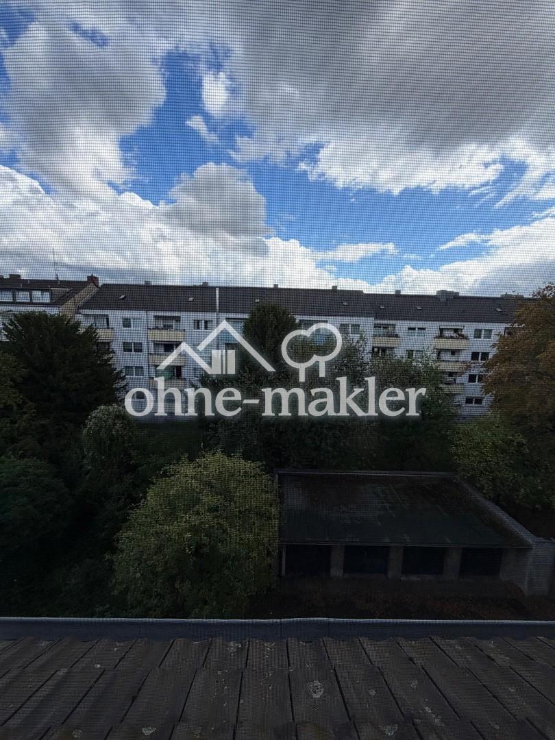Helle Dachgeschosswohnung mit Einbauküche in zentraler Kölner Lage – provisionsfrei - Photo 5