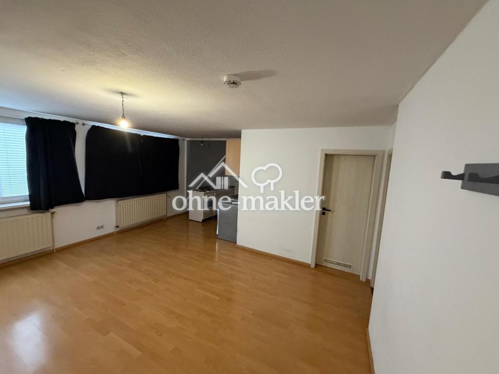 Helle Dachgeschosswohnung mit Einbauküche in zentraler Kölner Lage – provisionsfrei - Photo 2