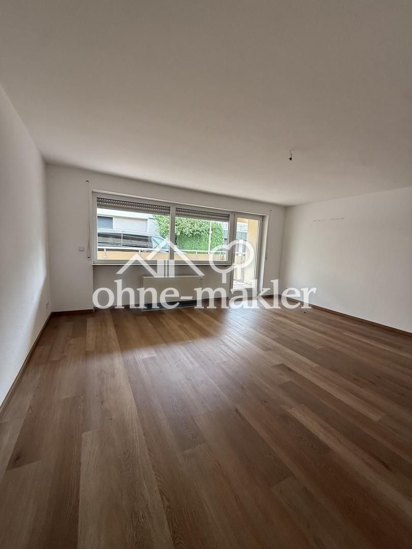 Großzügige 4 Zimmer EG Wohnung mit Terasse und kleinem Garten - Photo 2