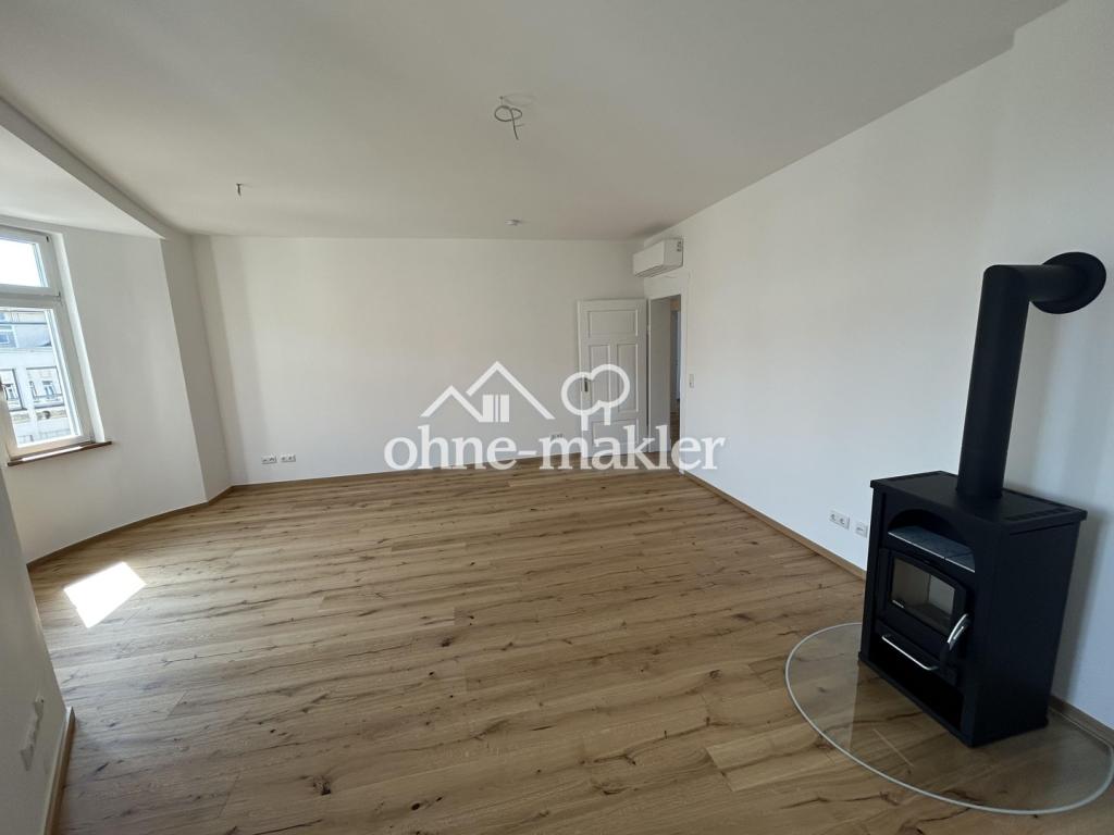 Erstbezug 4-Zi-Altbauwohnung mit Balkon im Herzen Bambergs - Photo 1