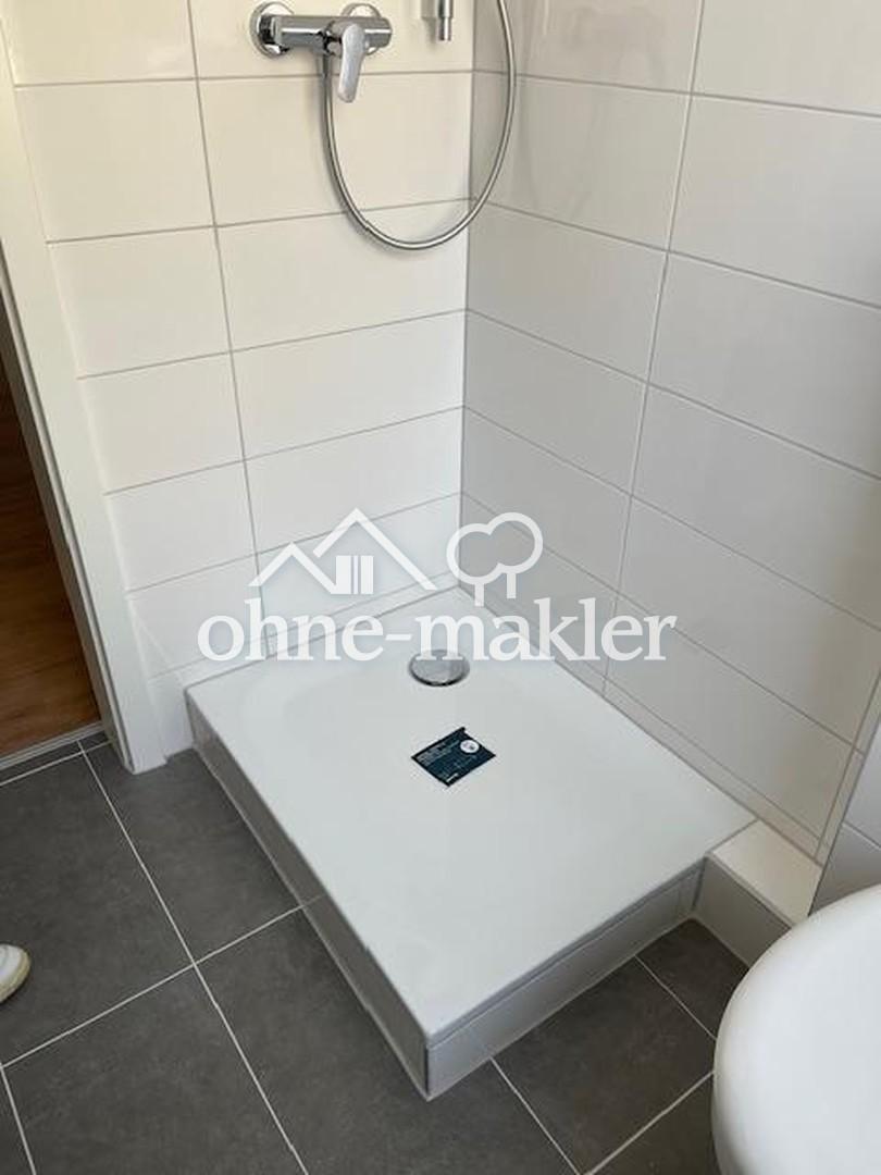 Frisch renovierte schöne 2-Zimmer-Wohnung in attraktiver Lage - Photo 2