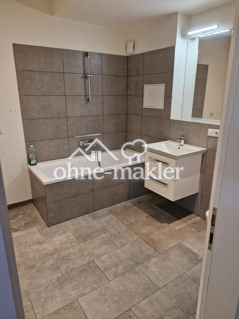 Sanierte 2-Zimmer-Wohnung mit Balkon – im Park, Berlin-Staaken - Foto 1