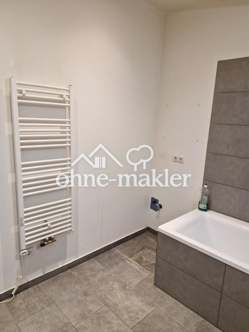 Sanierte 2-Zimmer-Wohnung mit Balkon – im Park, Berlin-Staaken - Foto 2