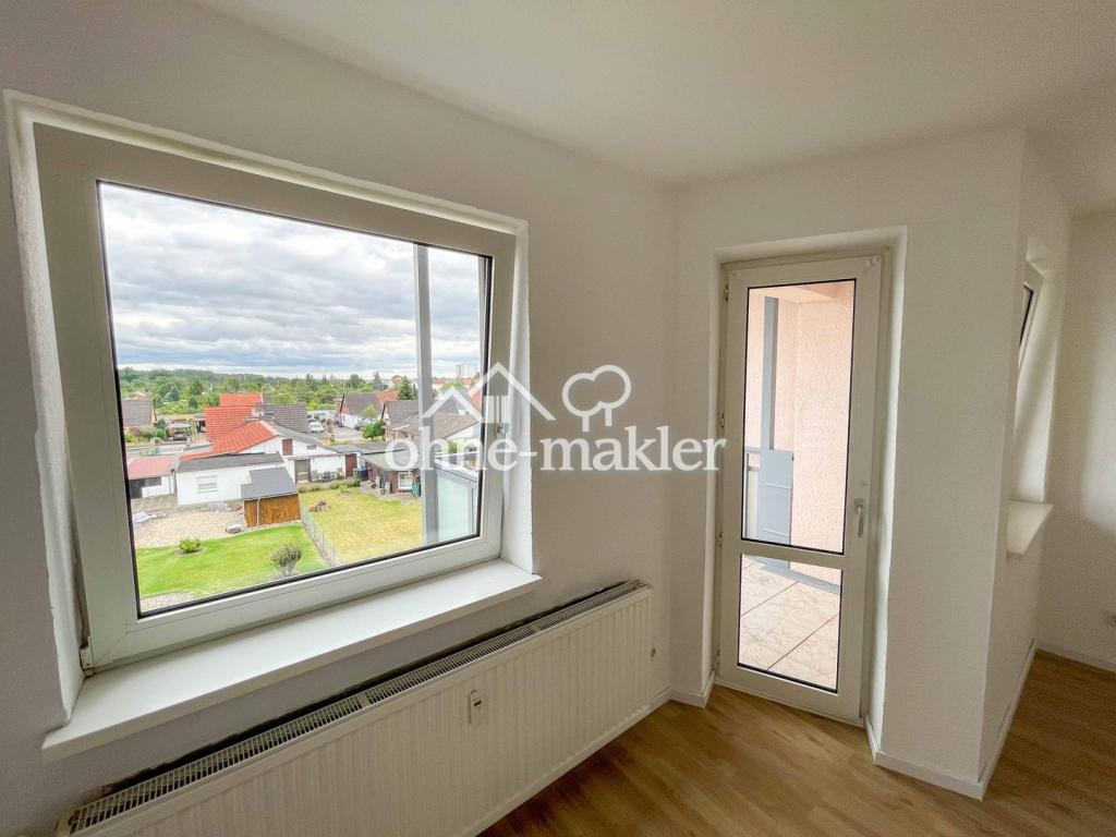 3-Zimmer-Wohnung mit Balkon-umfassend renoviert und bezugsfrei - Photo 1