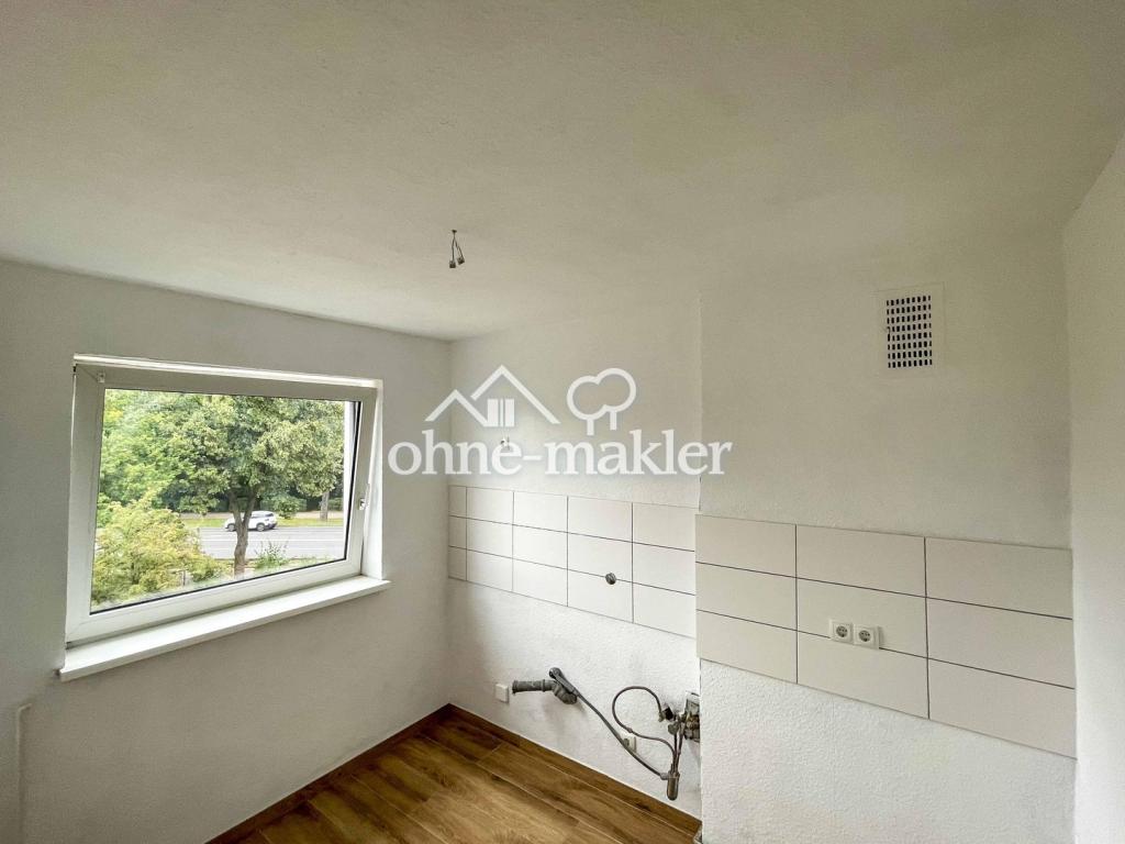 3-Zimmer-Wohnung mit Balkon-umfassend renoviert und bezugsfrei - Photo 3