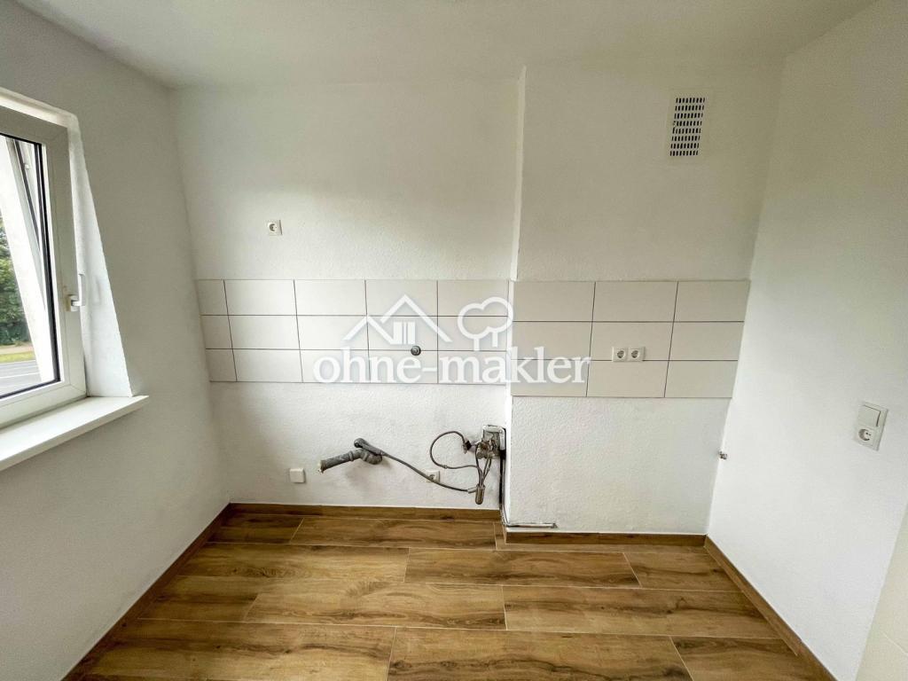 3-Zimmer-Wohnung mit Balkon-umfassend renoviert und bezugsfrei - Photo 4