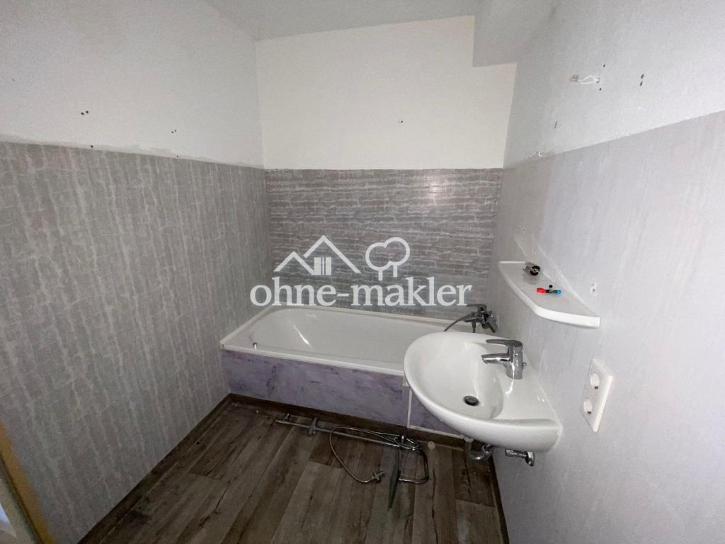 ** Hochwertige 3-Zimmer-Wohnung mit Balkon und Aufzug in Neustadt bei Coburg *** - Photo 5