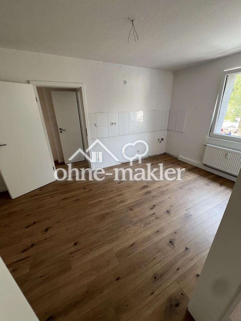Sanierte und helle 2-Zimmerwohnung m. gr. Wohnküche + Duschbad - Photo 1