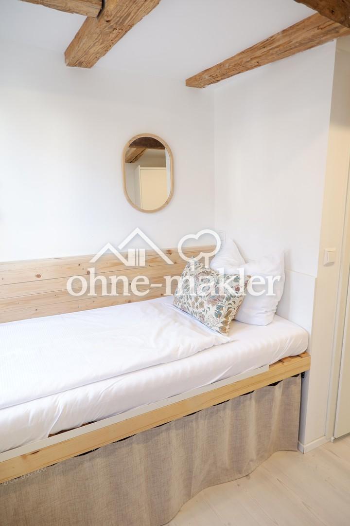 Voll möbliertes 1-Zimmer-Apartment in bester Altstadtlage – pauschale Warmmiete - Photo 1