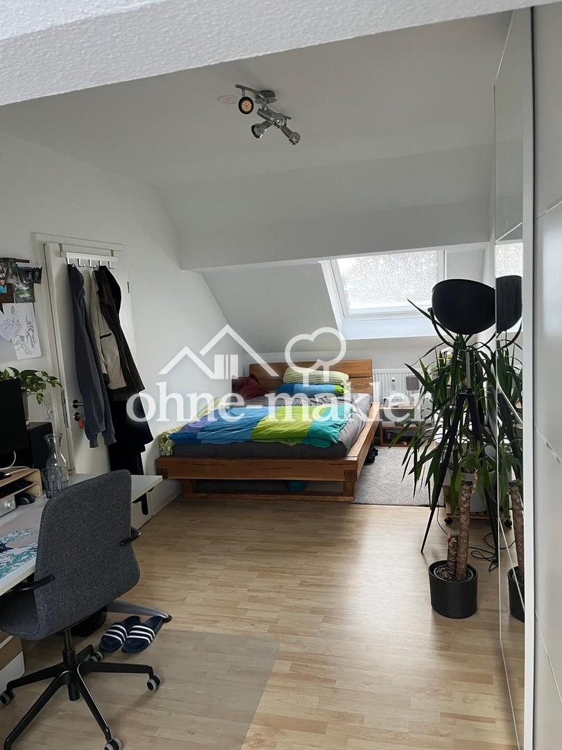Schöne 4-Zimmer Dachgeschosswohnung in Karlsruhe-Grünwinkel zu vermieten - Foto 3