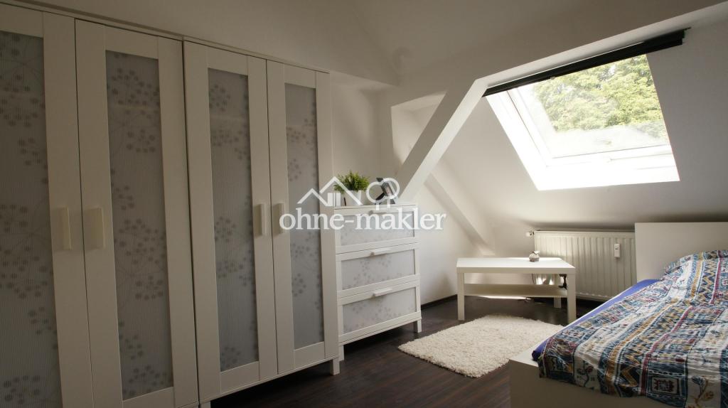 Lichtdurchflutete 3 Zimmer Dachgeschosswohnung - Photo 5