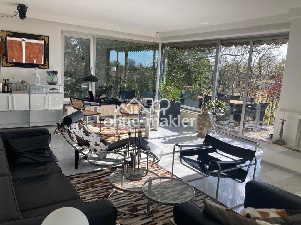 Lichtdurchflutete 4,5 Wohnung mit großer Dachterrasse EBK - Foto 3