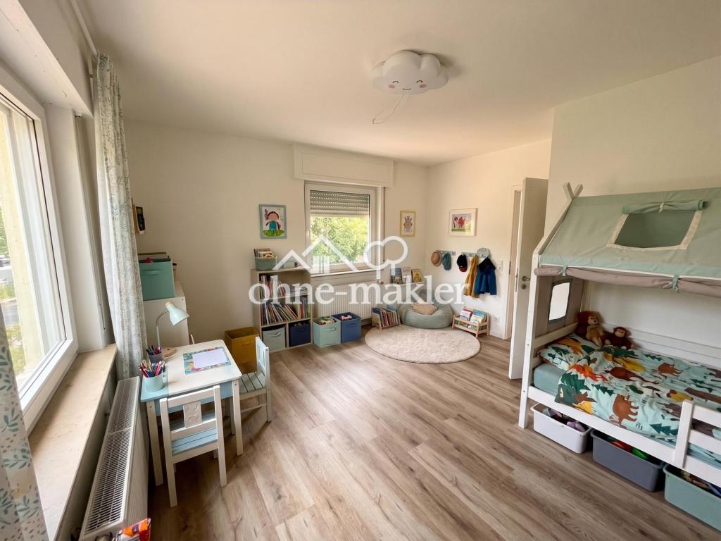 Erstbezug nach umfassender Sanierung: Helle 3-Zimmer-Wohnung mit EBK, Balkon & Garage - Foto 3