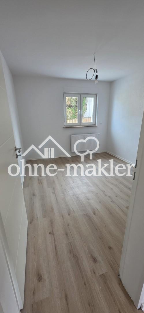 Hochwertige 3 Zimmer Wohnung mit Parkplatz - Foto 1