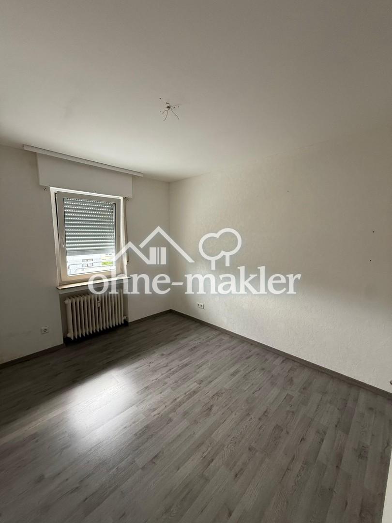 Schöne moderne helle Wohnung i. 3. Obergeschoss mit gr. Balkon - Foto 1