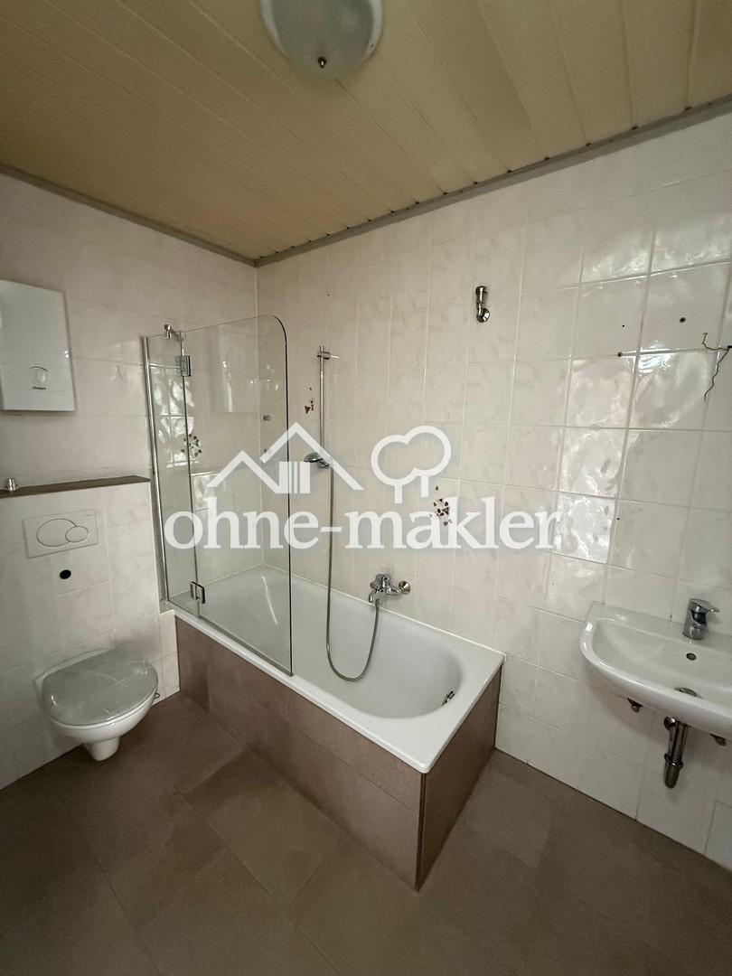 Schöne moderne helle Wohnung i. 3. Obergeschoss mit gr. Balkon - Foto 5