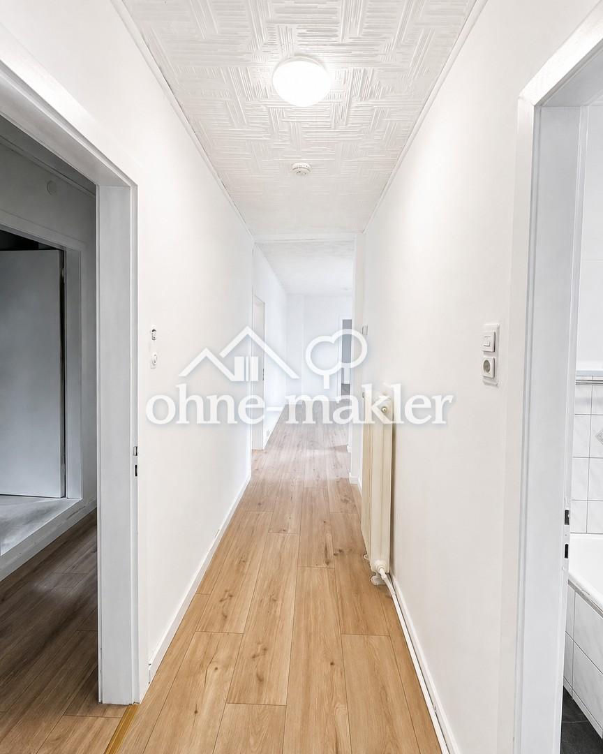 Frisch renovierte 4-Zimmer-Dachgeschosswohnung in zentraler Lage von Remscheid - Foto 5