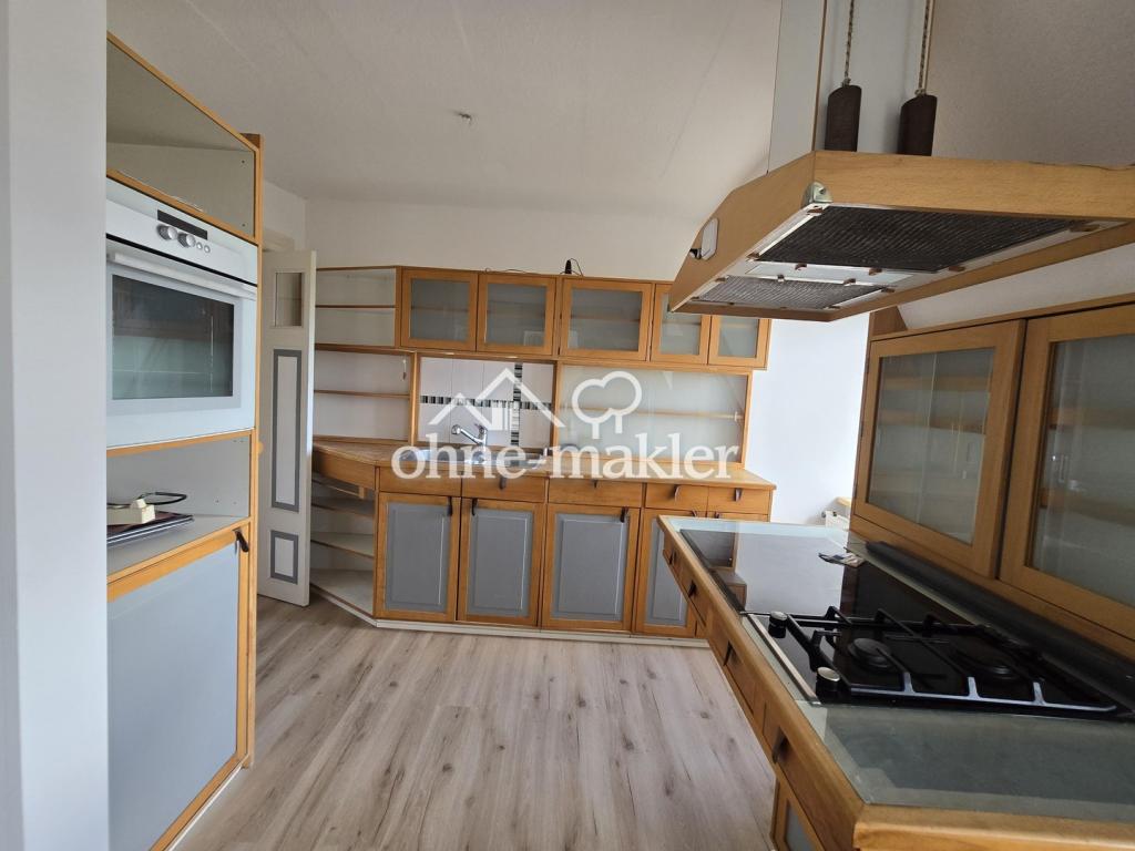 Frisch renovierte 3-Zimmer-Dachgeschosswohnung mit Fördeblick und Einbauküche - Foto 2