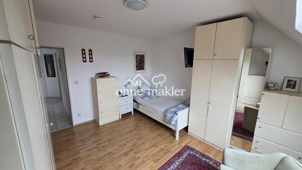 Helle 3-Zimmer-Dachgeschosswohnung mit Balkon und Aufzug, zentral in Spelle - Foto 4