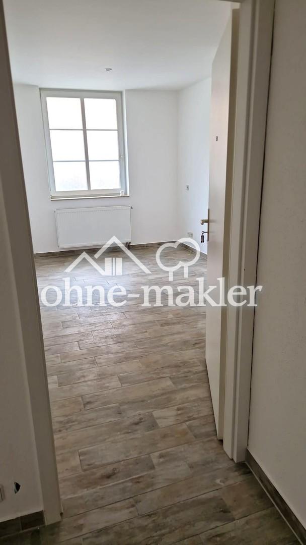 Wir bauen für Sie um! Erstbezug nach Renovierung - 5-Raum-Wohnung mit EBK und 140 m² in Altchemnitz - Photo 1