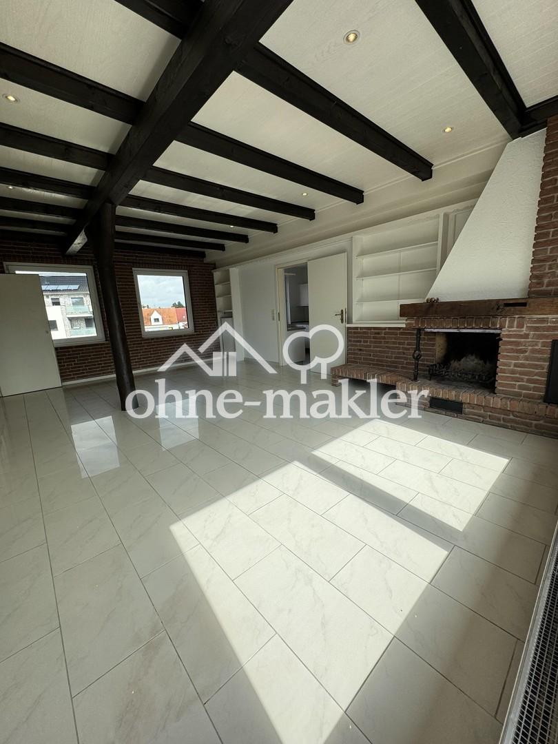 Charmante 3-Zimmer-Wohnung mit EBK, Balkon und Garage in Achim Uphusen - Foto 1