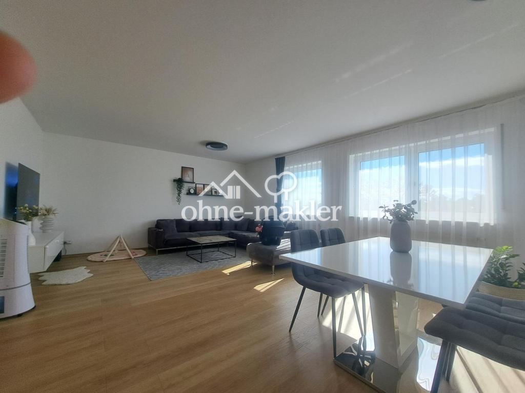 Großzügiges Wohnen mit Balkon, Badewanne, Überlängen-Garage & Stellplatz - Photo 2