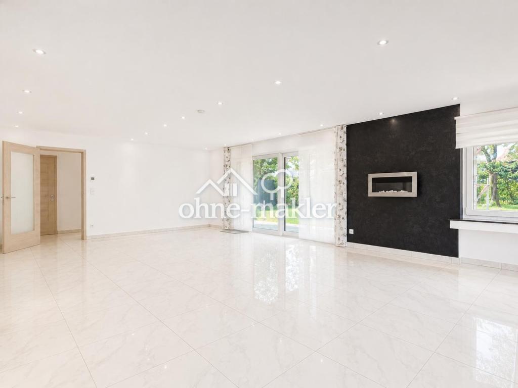 Modernisiertes Wohnen auf hohem Niveau – mit privater Sauna, viel Licht und spürbarem Wohnluxus - Photo 1